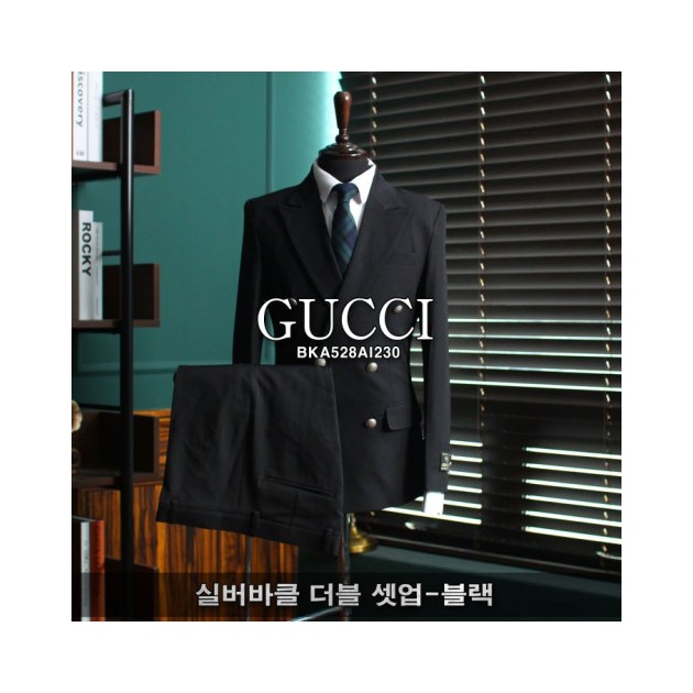 GUCCI 구찌 실버바클 더블 셋업