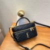 SAINT LAURENT 생로랑 가비 배니티백 Y766731