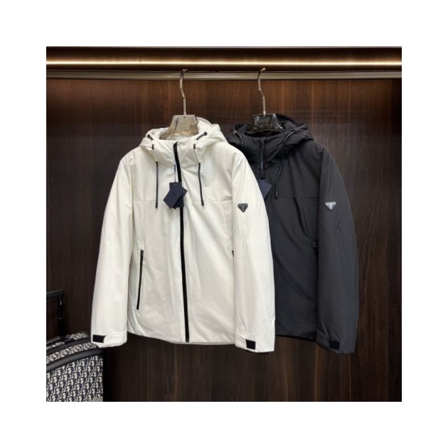 PRADA 프라다 메탈 플레이트 윈드 다운 패딩 2COLOR