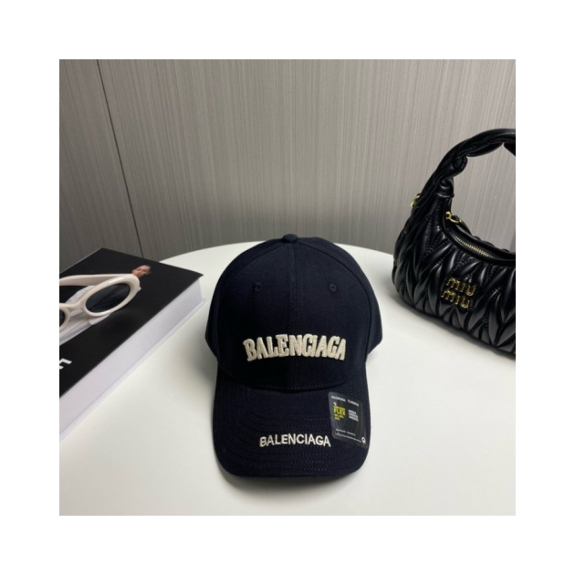BALENCIAGA 발렌시아가 스티치 자수 볼캡 2COLOR